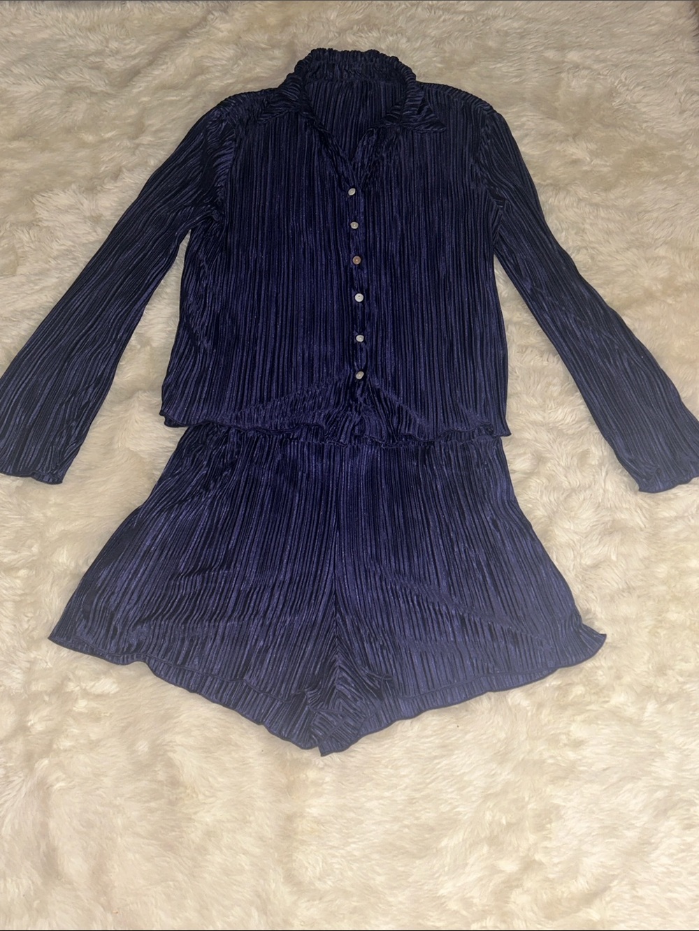 Pleated Navy Long-Sleeve Top and Shorts  with Bell Sleeve Two Piece Set